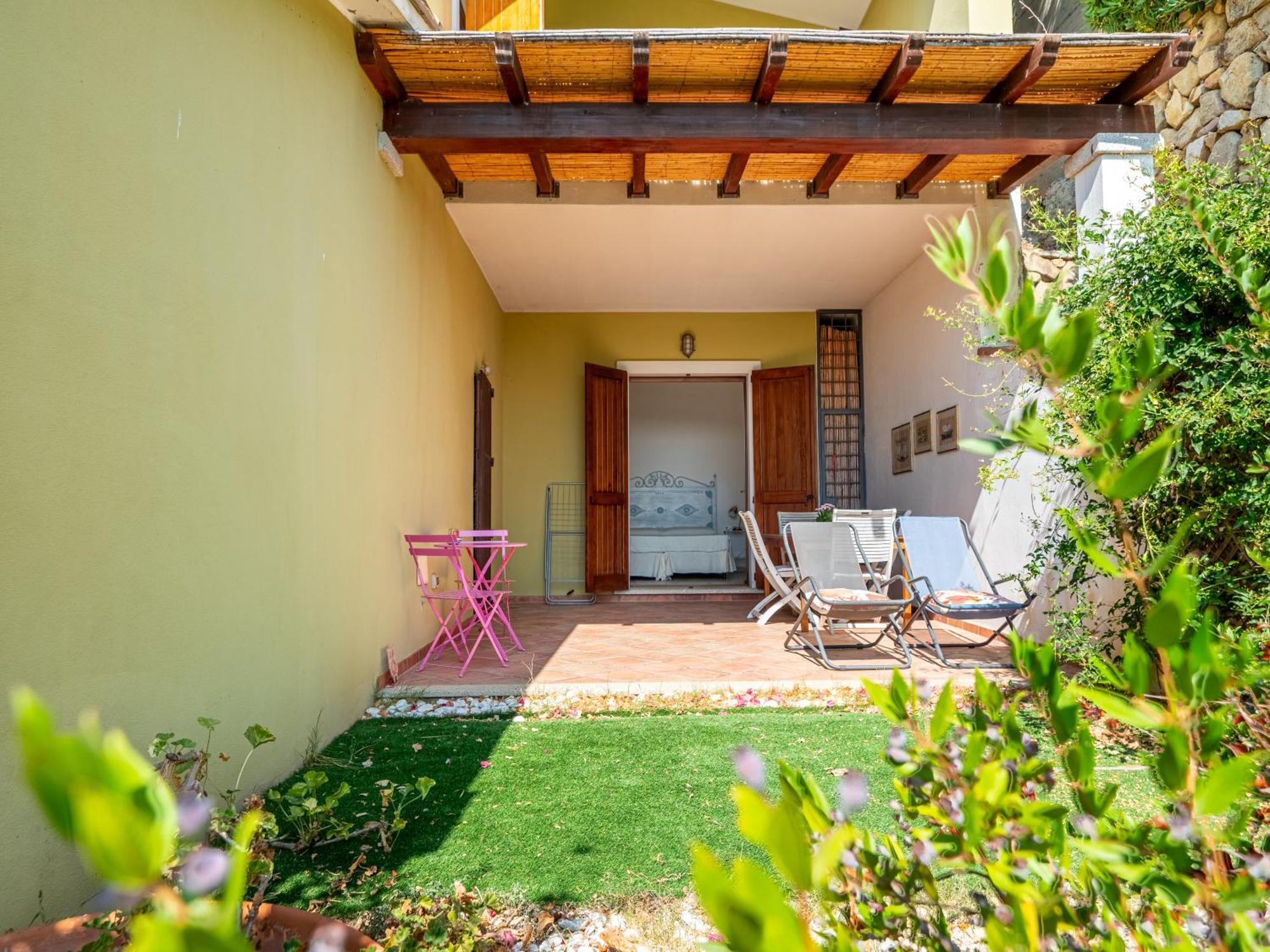 Ollastu Apartments Villasimius Bagian luar foto